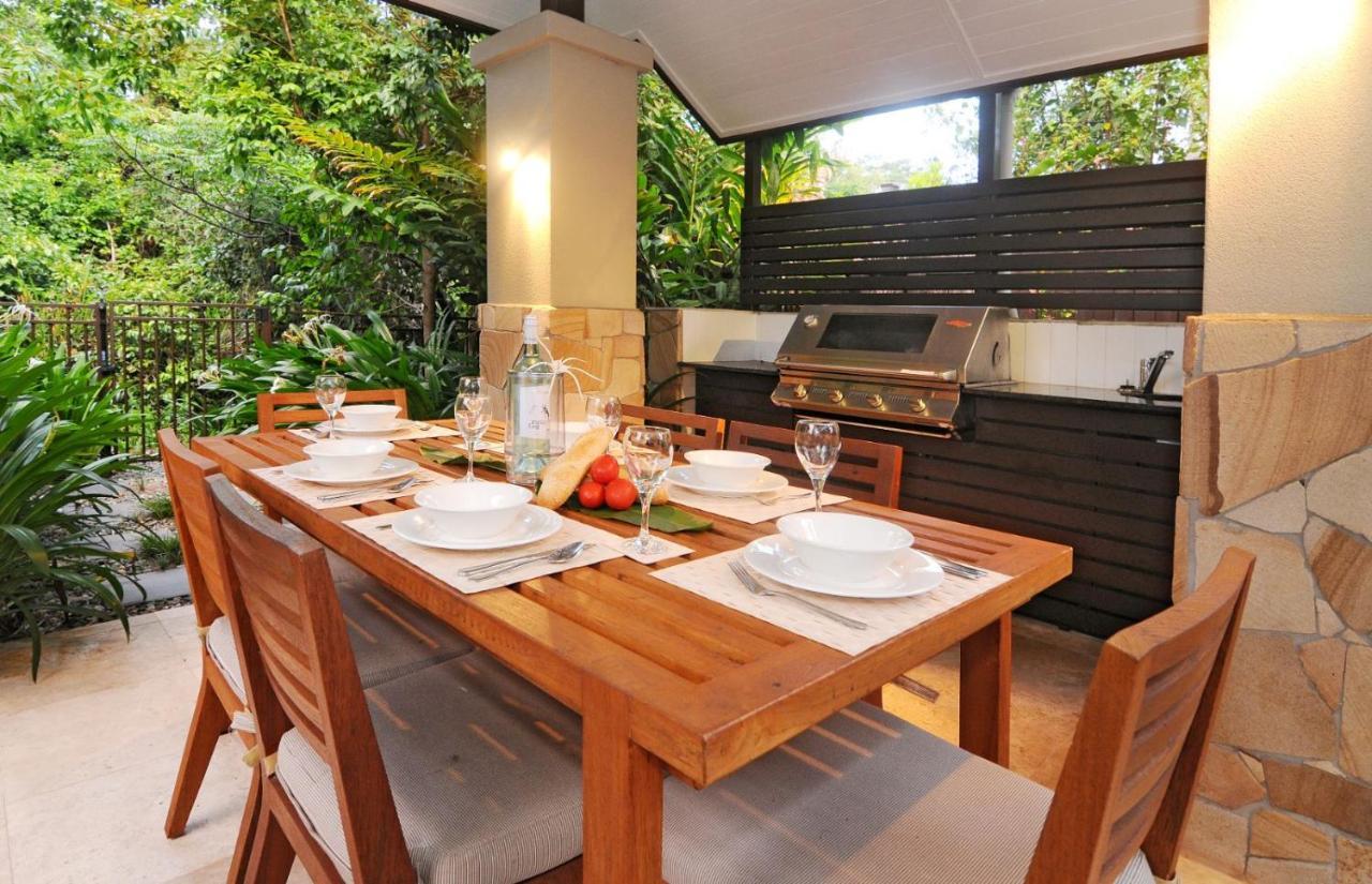 Port Douglas Private Apartments In Temple Eksteriør billede