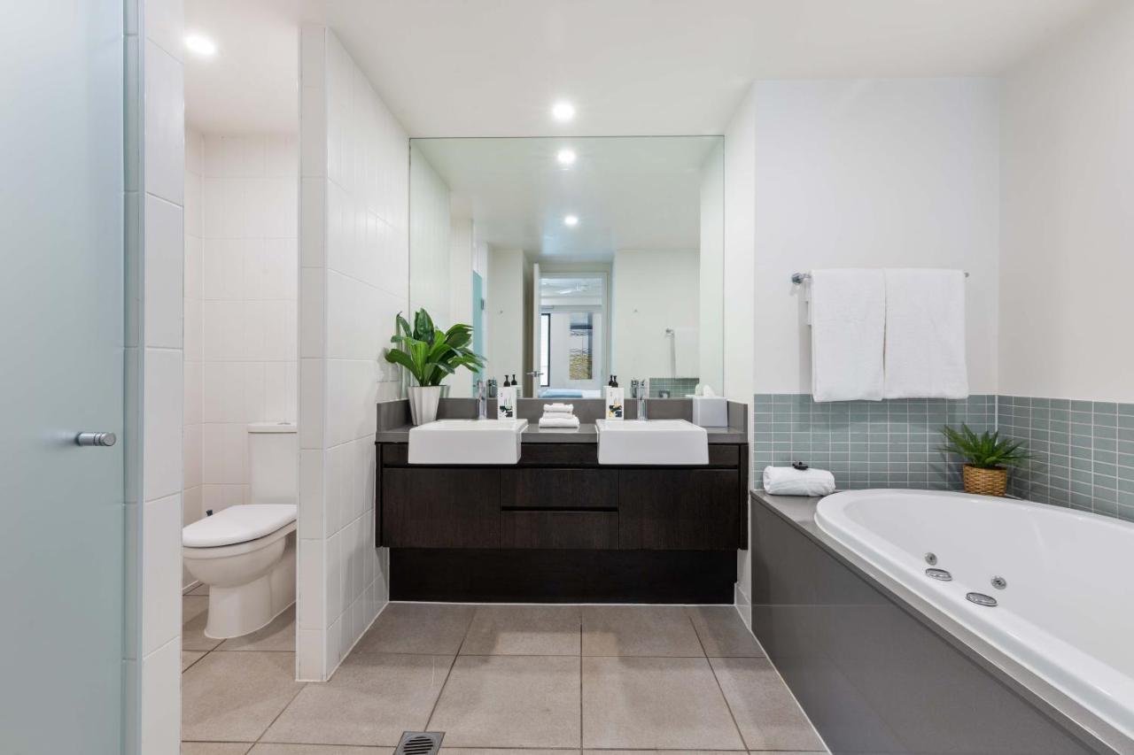 Port Douglas Private Apartments In Temple Eksteriør billede